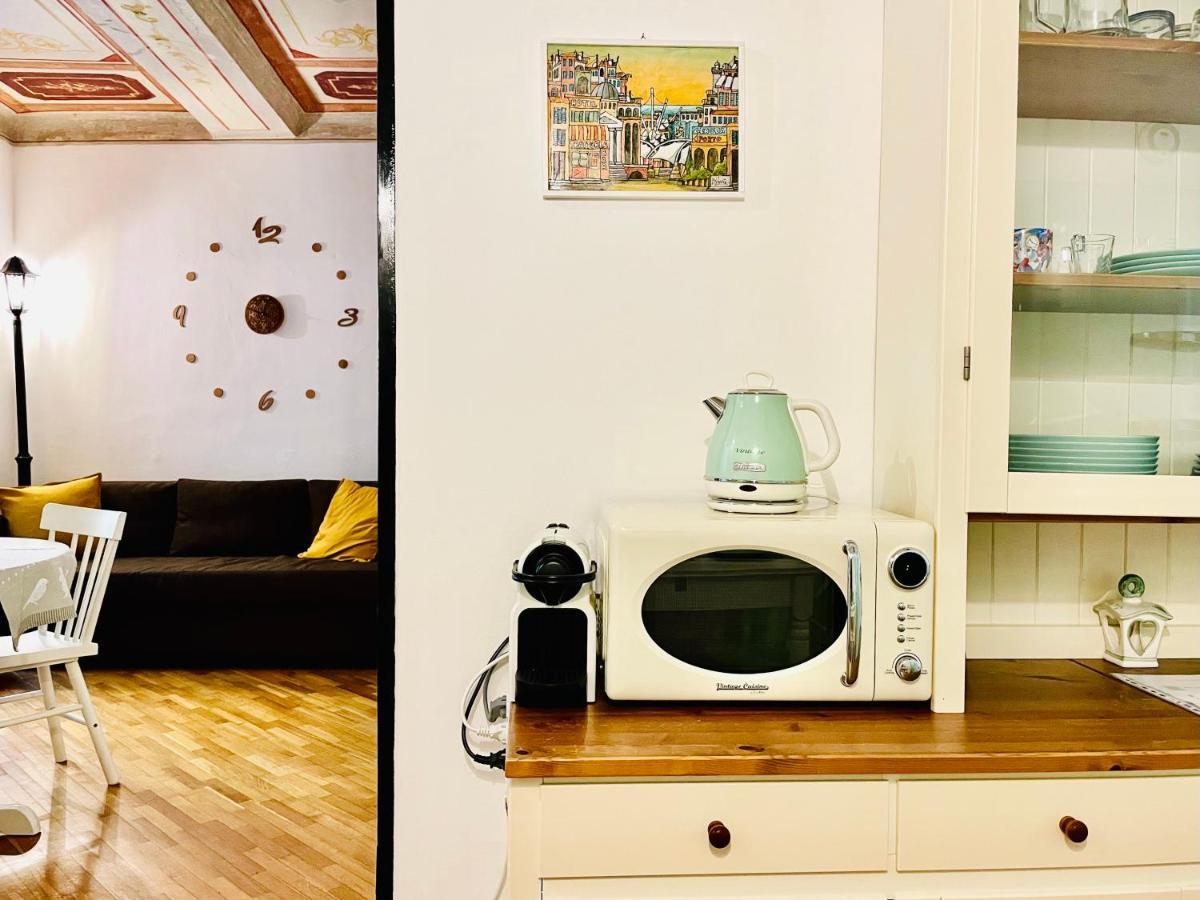 Ferienwohnung Neve 9, La Tua Casa Nel Cuore Di Genova Exterior foto